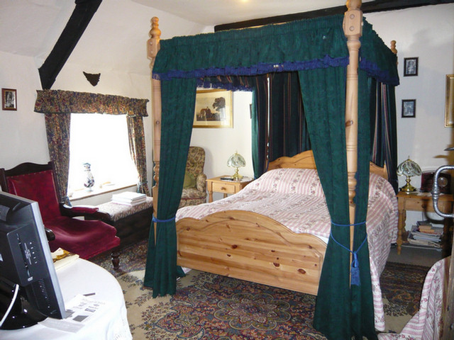 Cornflower Room